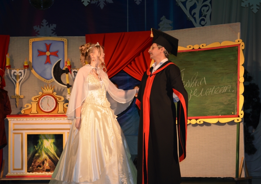 Спектакль "Двенадцать месяцев"