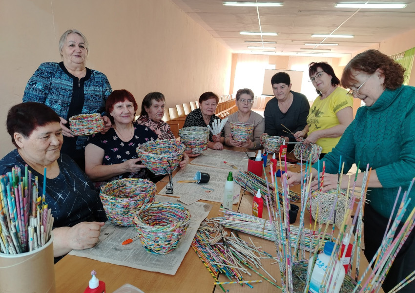 Мастер-класс по плетению из газетных трубочек