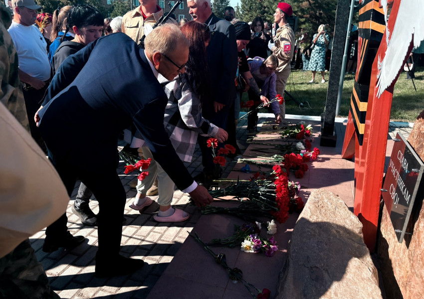 Торжественное открытие Аллеи Славы