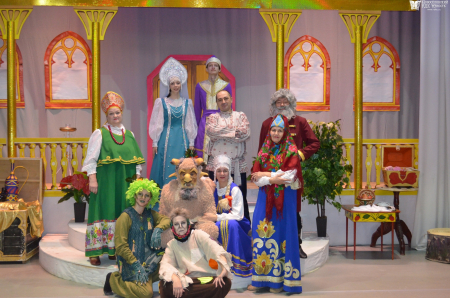 Спектакль "Аленький цветочек"